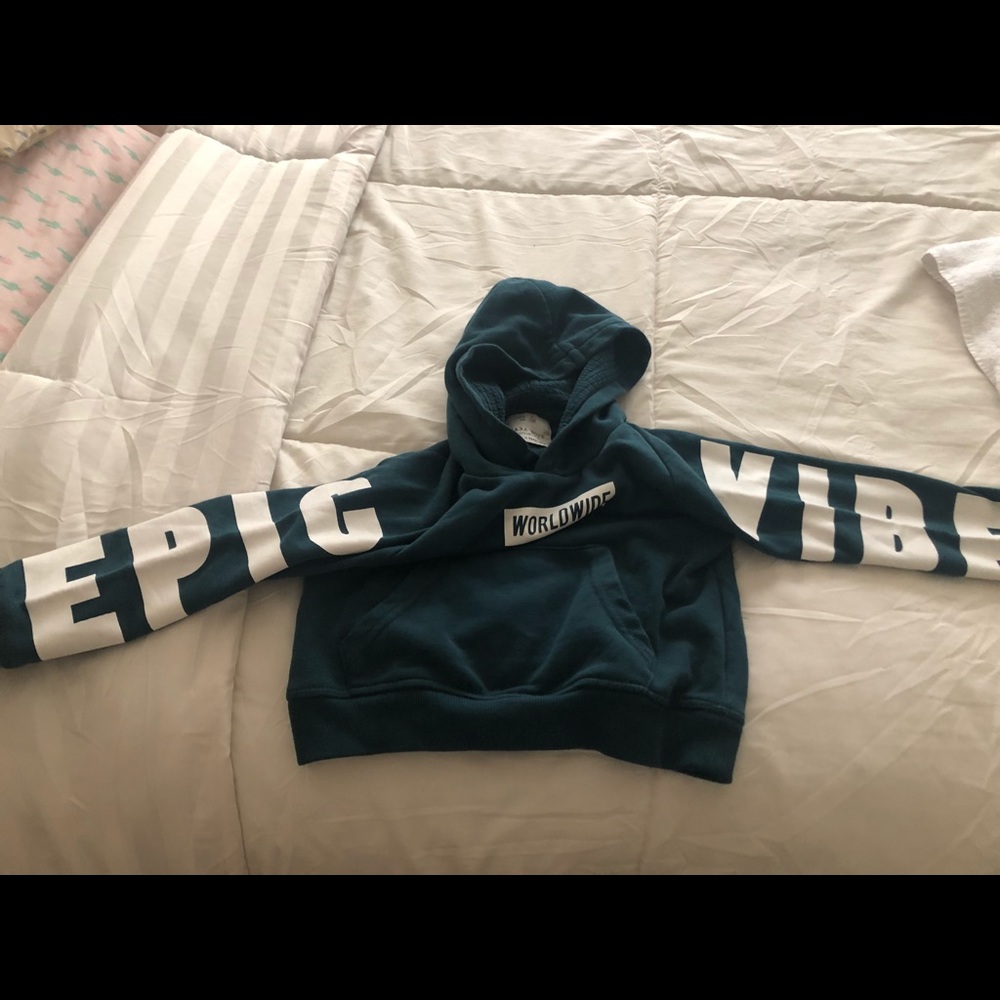 BOYS ZARA HOODIE ‼️